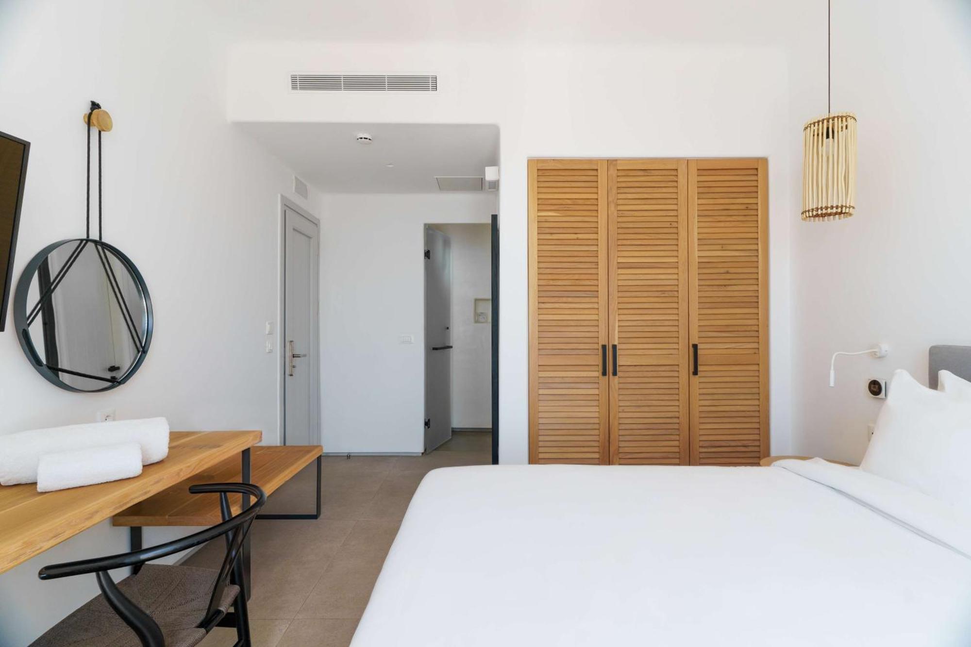 Radisson Blu Euphoria Resort, Mykonos Kalo Livadi Dış mekan fotoğraf