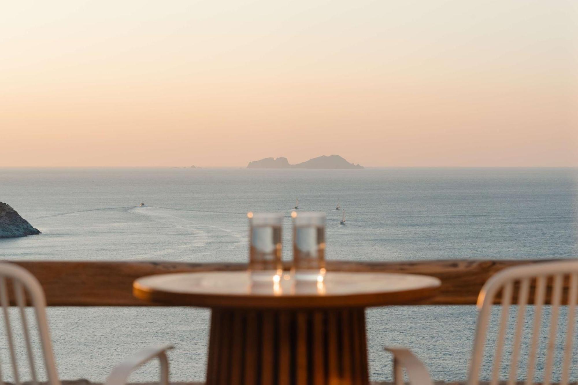 Radisson Blu Euphoria Resort, Mykonos Kalo Livadi Dış mekan fotoğraf